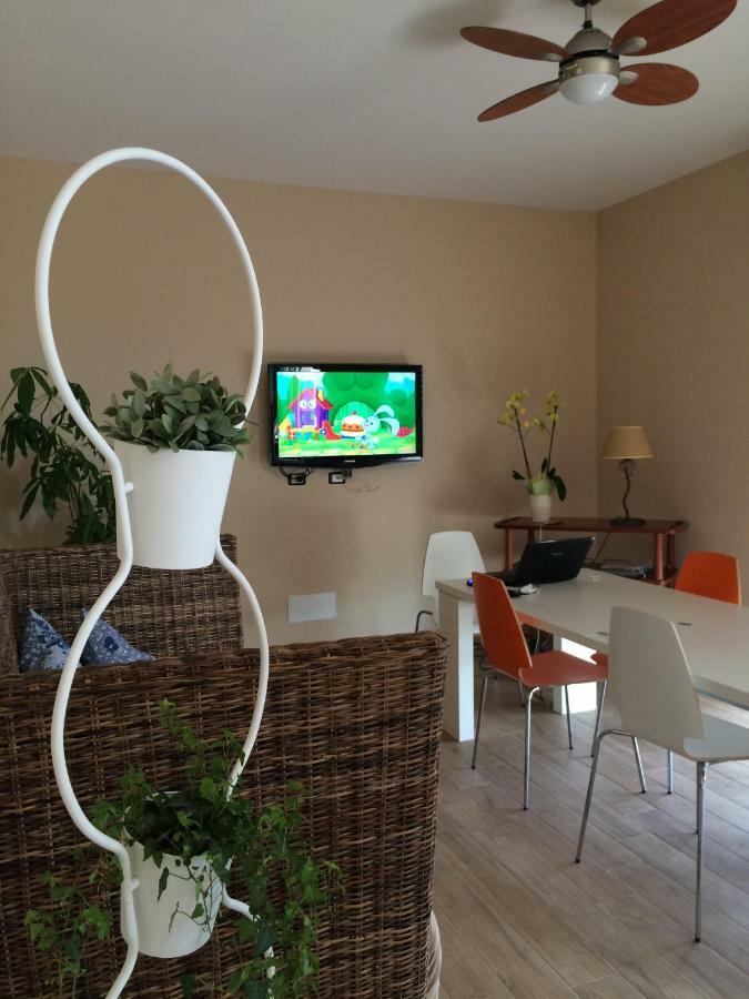 Frontemare Bed & Breakfast Агридженто Екстериор снимка
