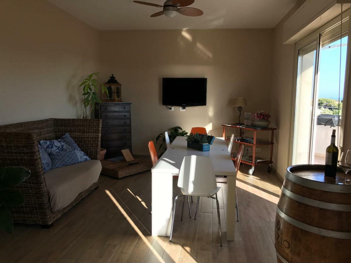 Frontemare Bed & Breakfast Агридженто Екстериор снимка